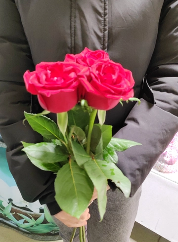 Роза Red  от интернет-магазина цветов в 