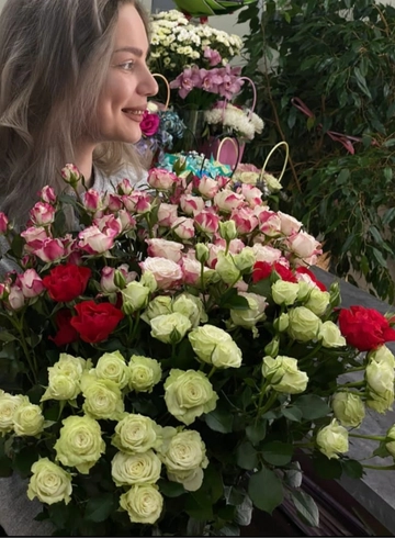 Букет кустовых от интернет-магазина цветов в 