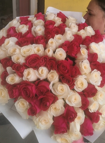 После дождя от интернет-магазина цветов в 