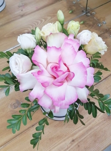 Цветочный пируэт от интернет-магазина цветов в 