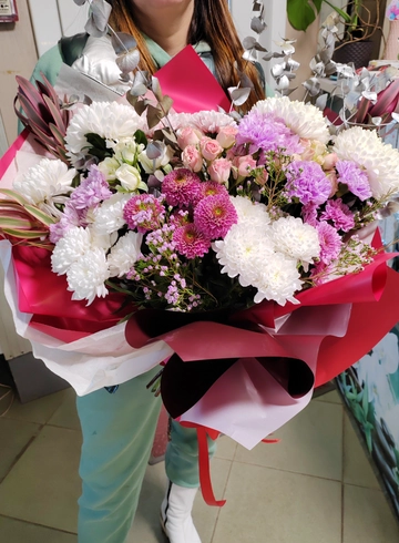 Большой сюрприз от интернет-магазина цветов в 