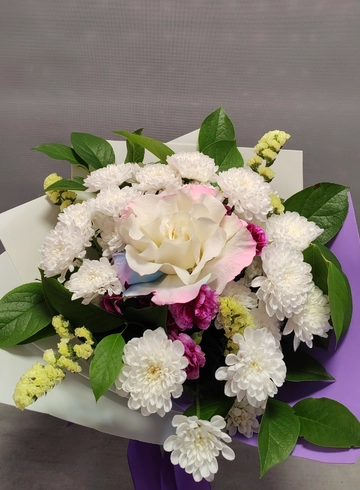 Розовый привет от интернет-магазина цветов в 